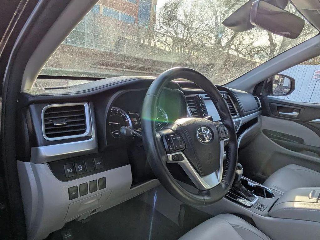 used 2018 Toyota Highlander car, priced at $23,790
