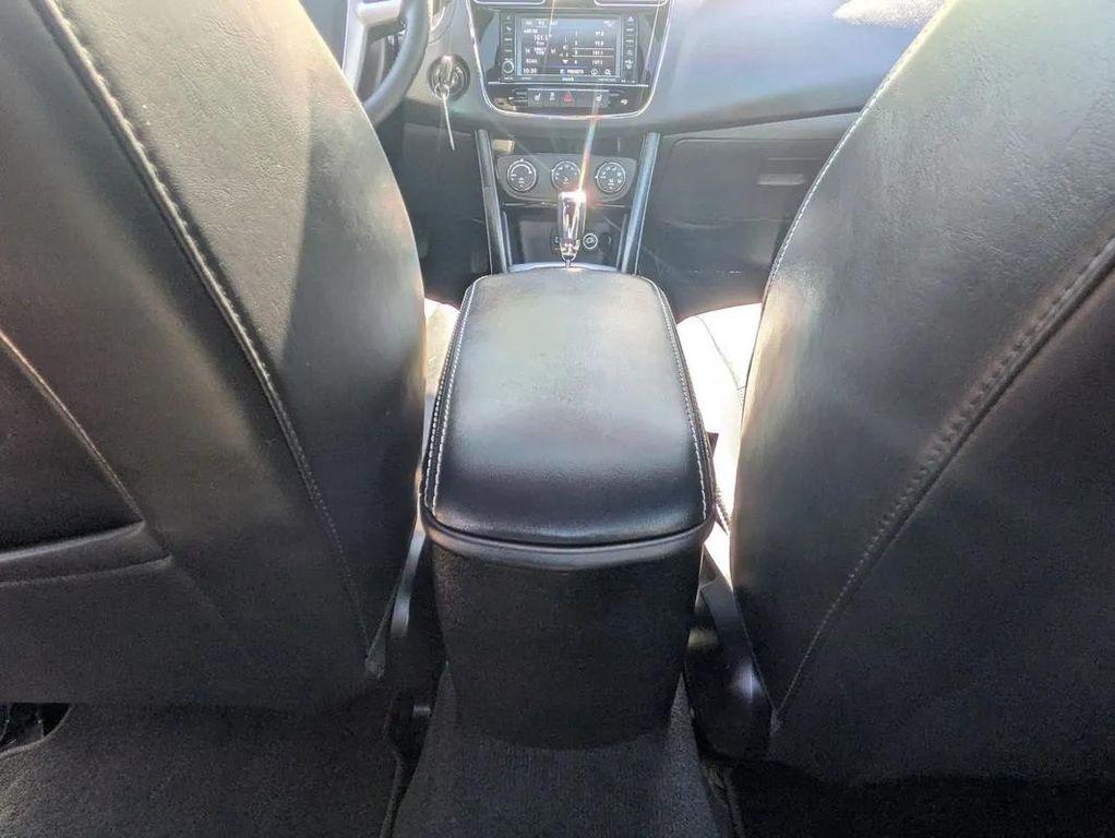 used 2014 Chrysler 200 car, priced at $9,990