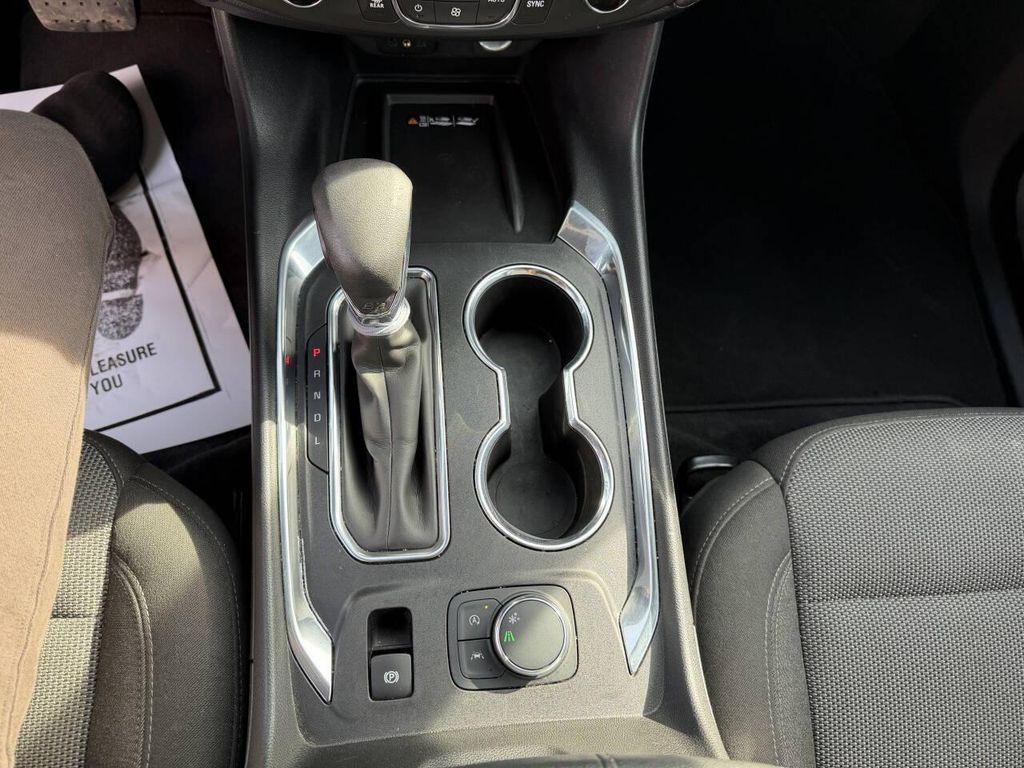 used 2023 Chevrolet Traverse car, priced at $19,995