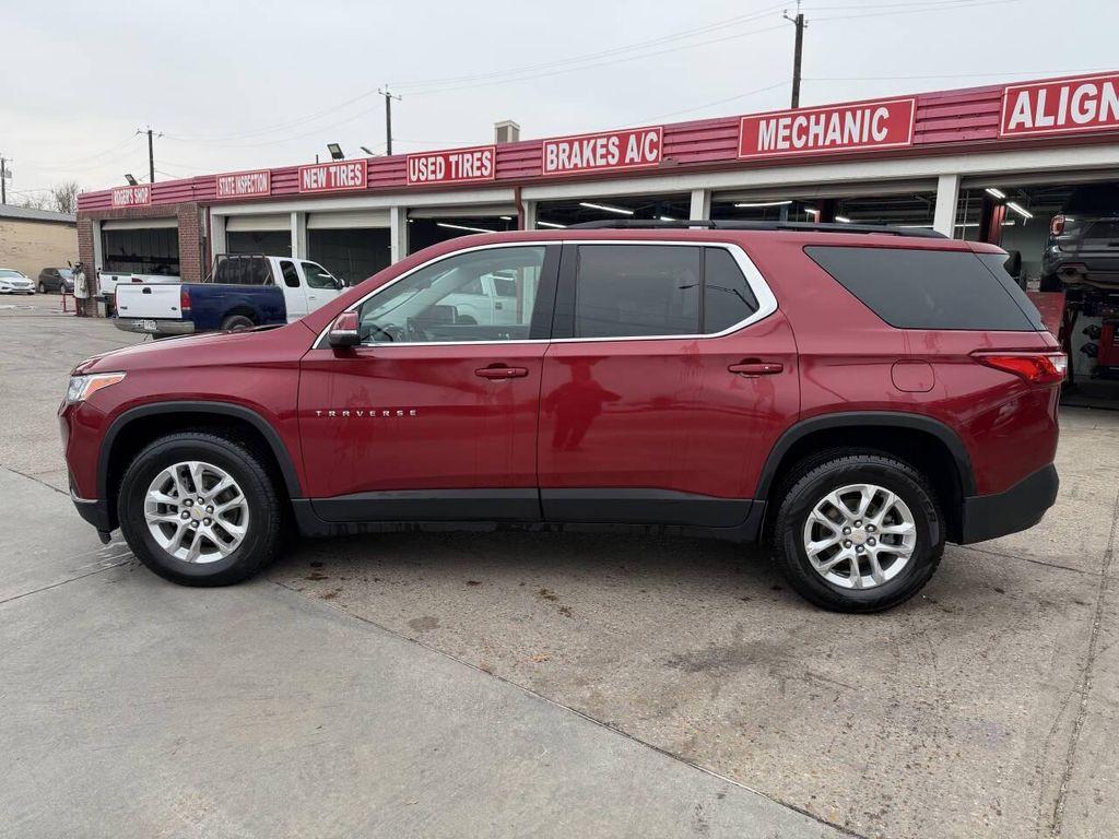 used 2021 Chevrolet Traverse car, priced at $17,495