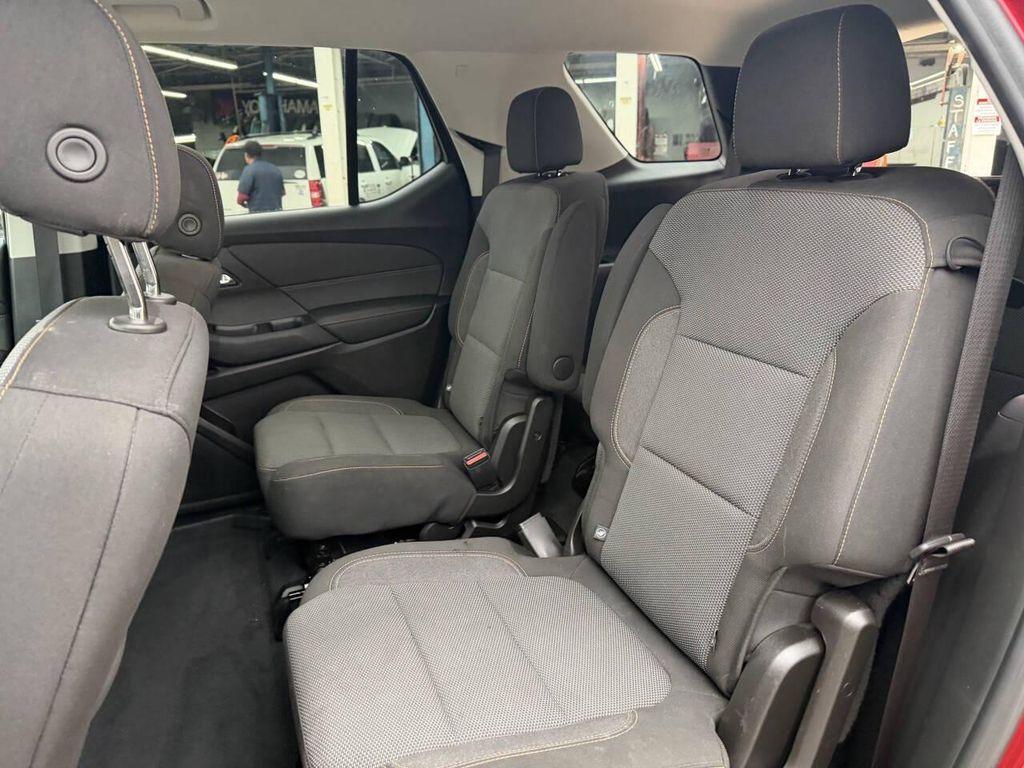 used 2021 Chevrolet Traverse car, priced at $17,495