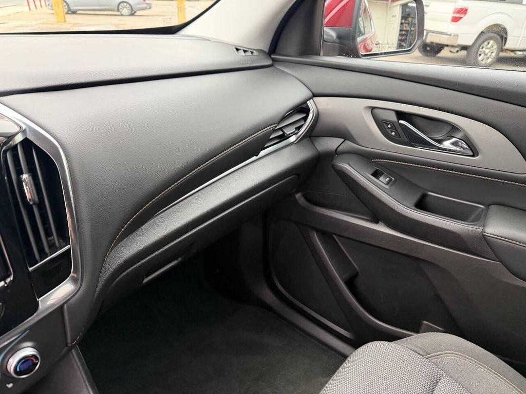 used 2021 Chevrolet Traverse car, priced at $17,495