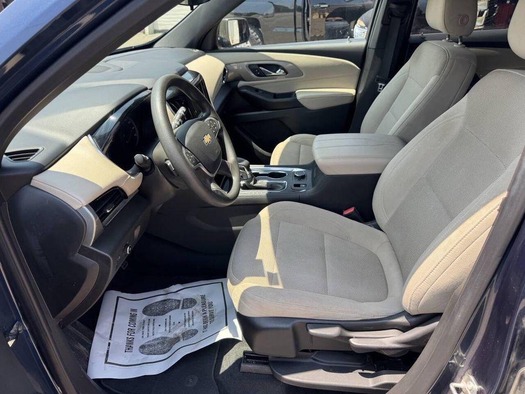 used 2023 Chevrolet Traverse car, priced at $17,995