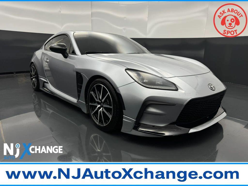 used 2022 Toyota GR86 car, priced at $24,995