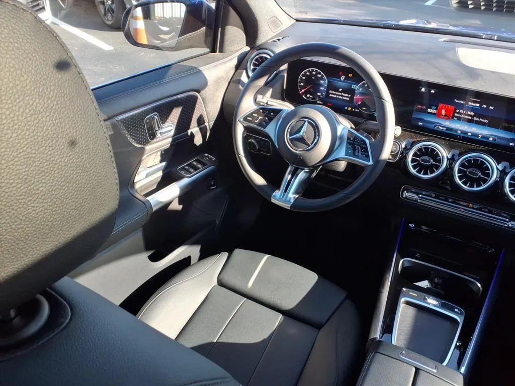 used 2025 Mercedes-Benz GLA 250 car, priced at $32,888