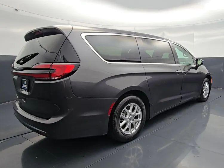 used 2023 Chrysler Pacifica car, priced at $20,995