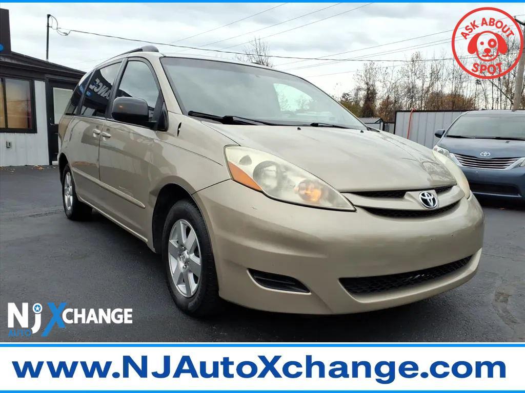 used 2009 Toyota Sienna car, priced at $4,995