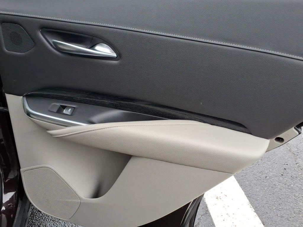 used 2020 Cadillac XT4 car, priced at $16,888