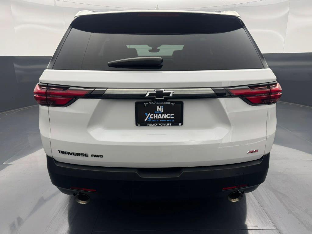 used 2023 Chevrolet Traverse car, priced at $33,995