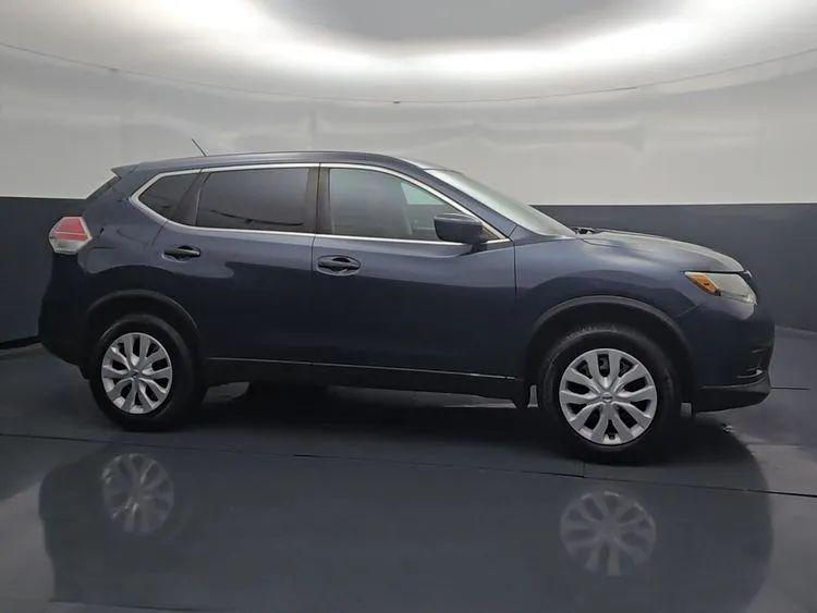 used 2016 Nissan Rogue car