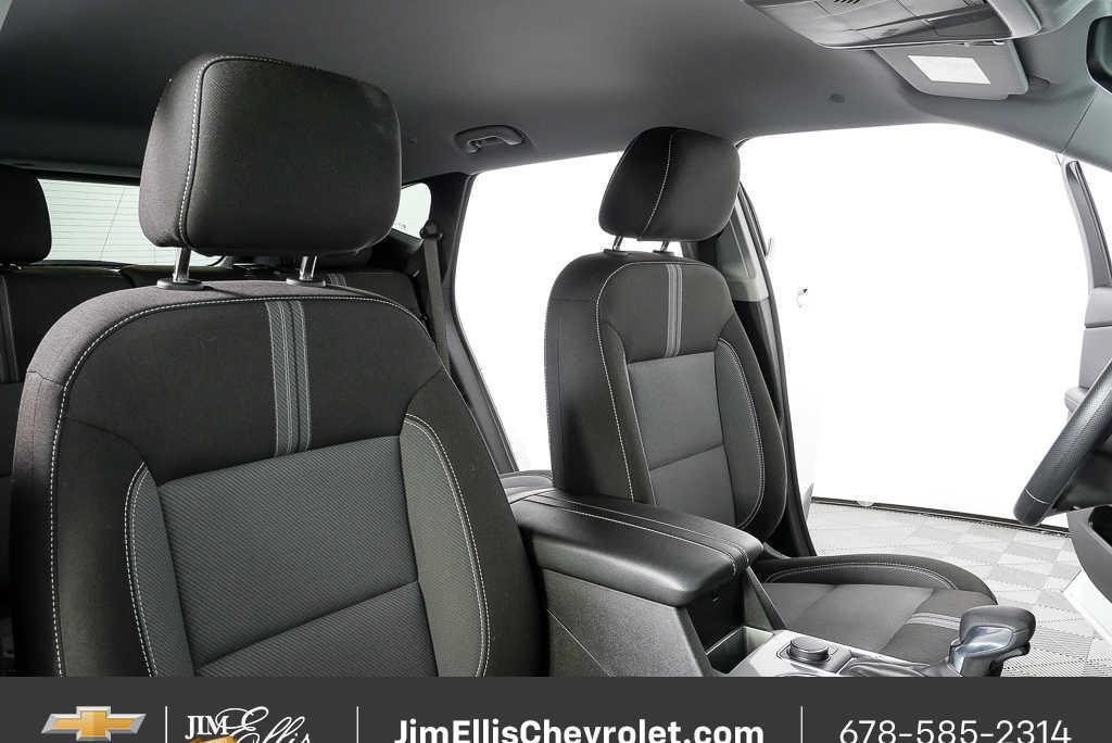 used 2025 Chevrolet Blazer car, priced at $28,175