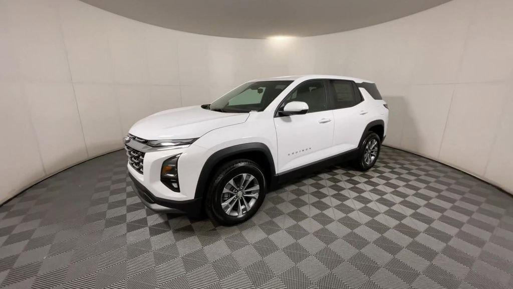 new 2026 Chevrolet Equinox car, priced at $28,995