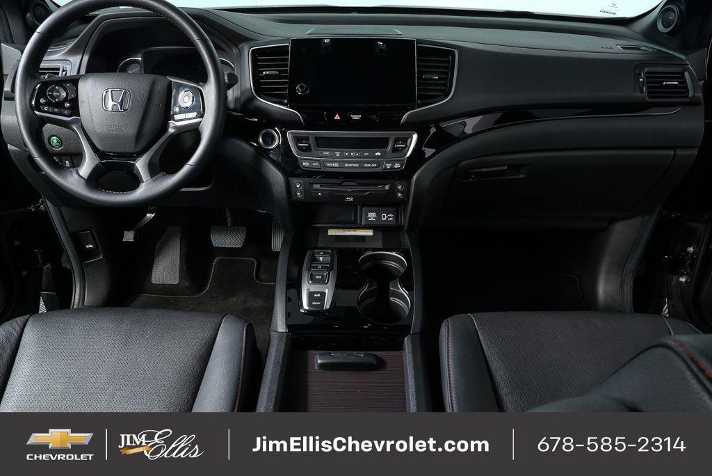 used 2022 Honda Pilot car, priced at $34,500