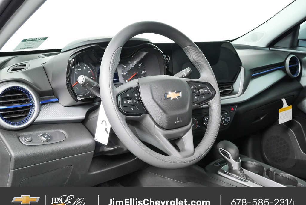 new 2026 Chevrolet Trax car, priced at $25,280