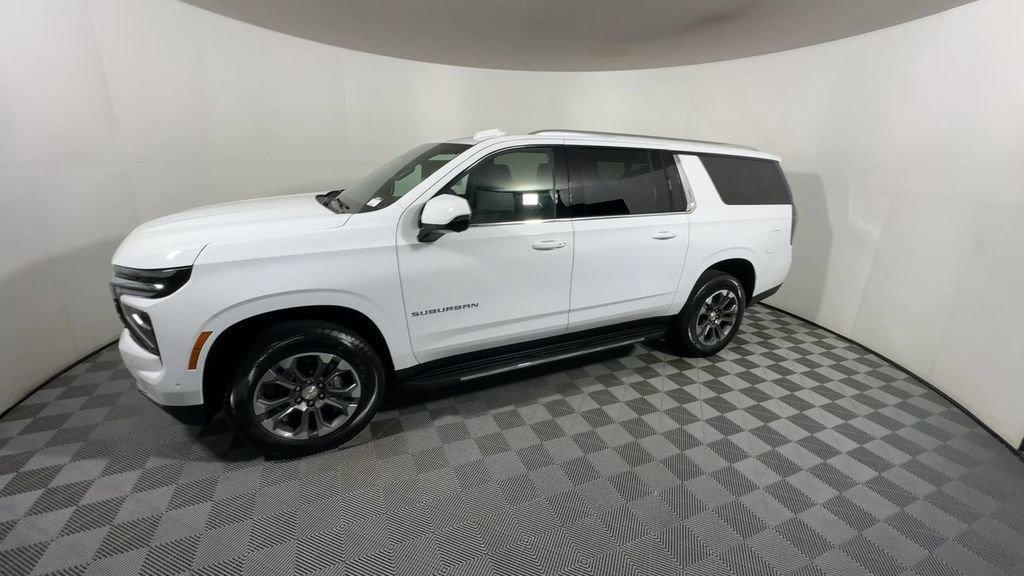 new 2026 Chevrolet Suburban car, priced at $71,810
