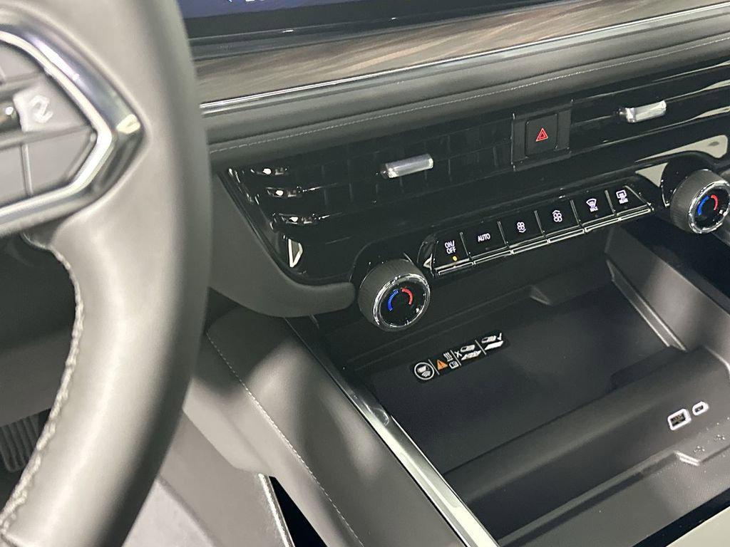 new 2026 Chevrolet Suburban car, priced at $71,810