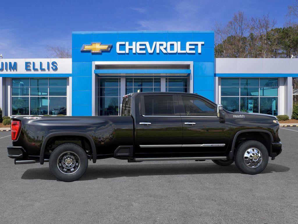 new 2026 Chevrolet Silverado 3500 car, priced at $93,190