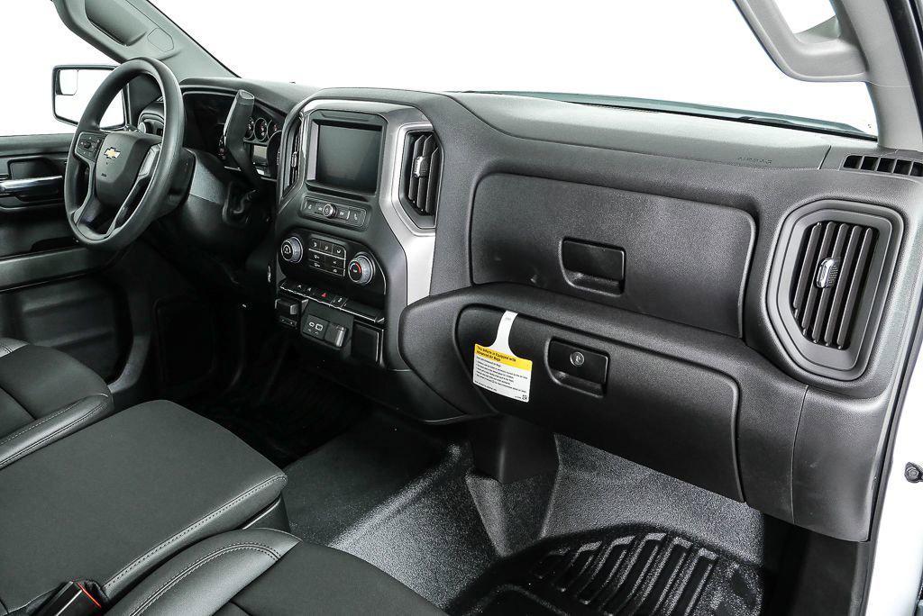 new 2026 Chevrolet Silverado 1500 car, priced at $40,675