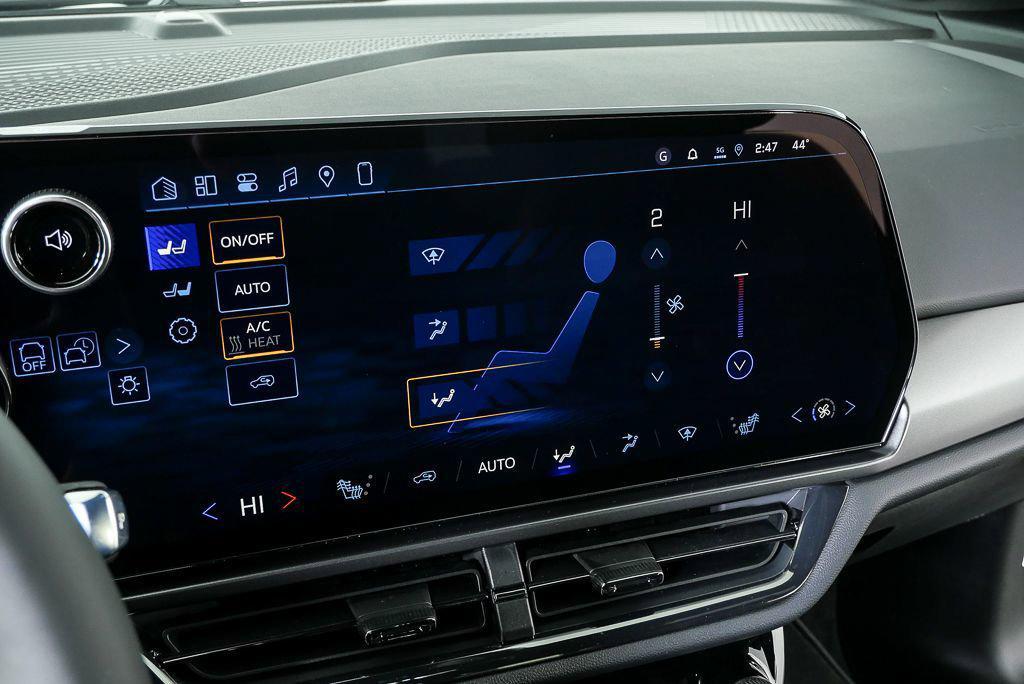 new 2026 Chevrolet Equinox EV car