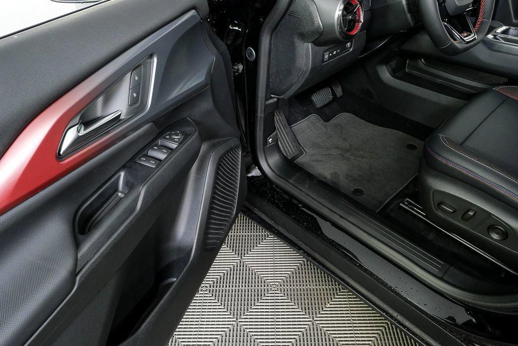 new 2026 Chevrolet Equinox EV car