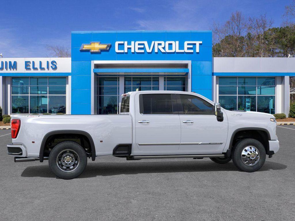 new 2026 Chevrolet Silverado 3500 car, priced at $94,185