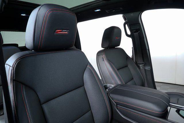 new 2026 Chevrolet Traverse car, priced at $51,045