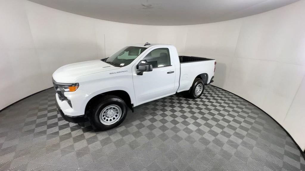 new 2026 Chevrolet Silverado 1500 car, priced at $33,680