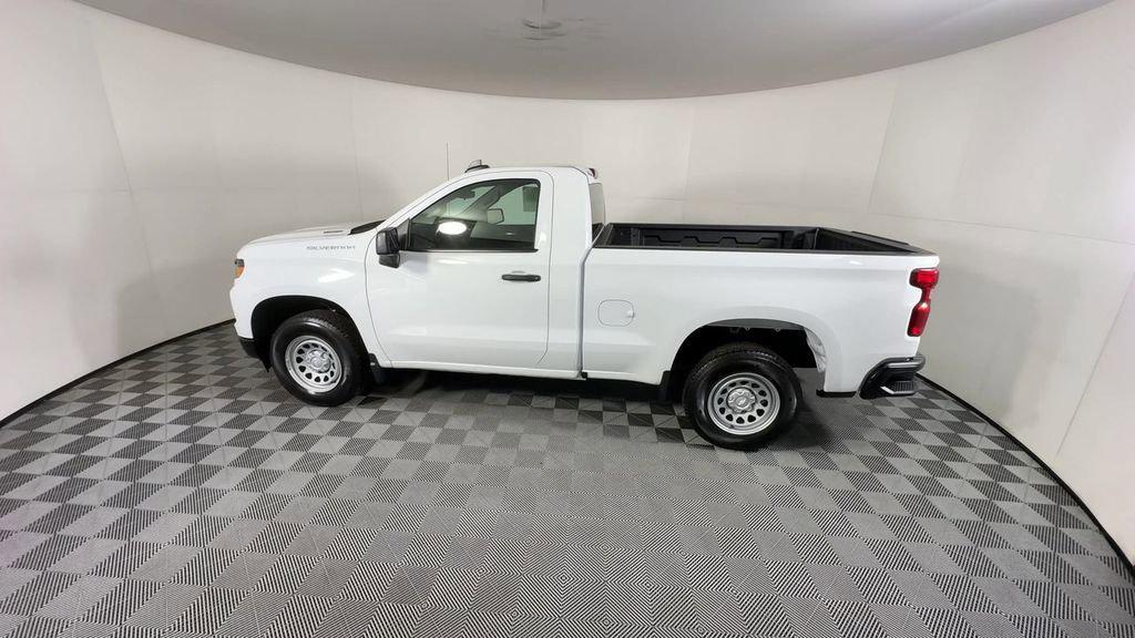 new 2026 Chevrolet Silverado 1500 car, priced at $33,680
