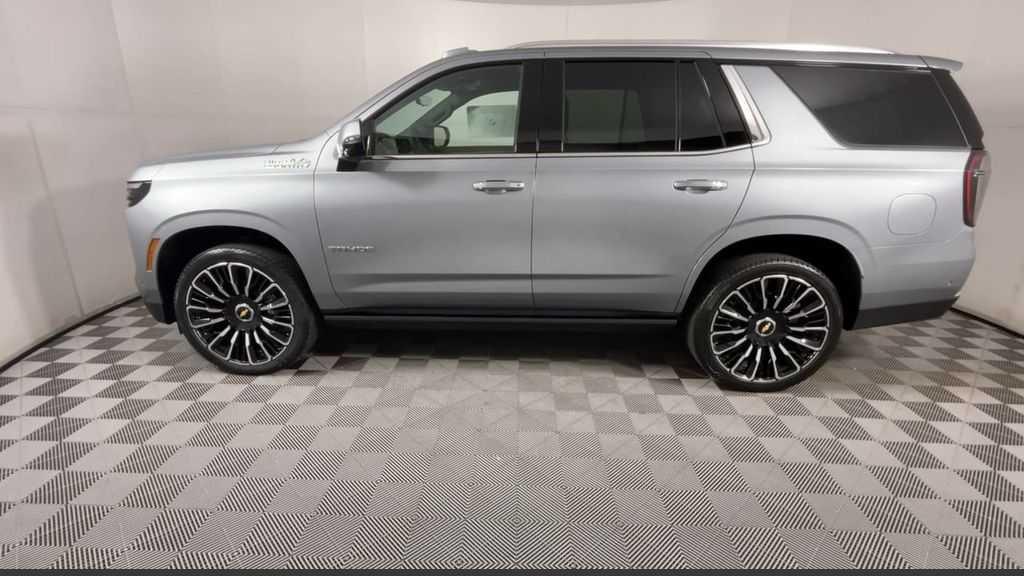 new 2025 Chevrolet Tahoe car, priced at $87,478