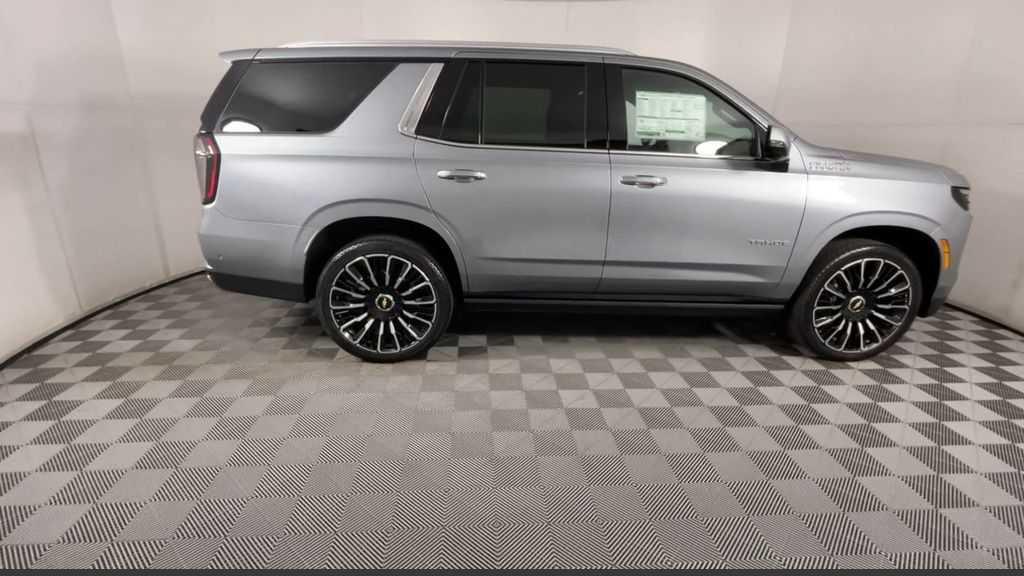 new 2025 Chevrolet Tahoe car, priced at $87,478