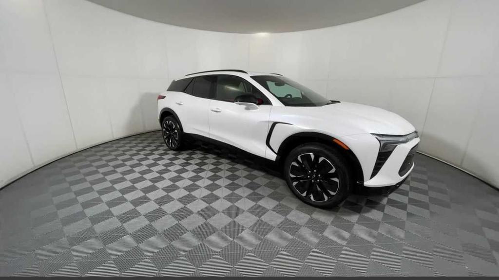 new 2025 Chevrolet Blazer EV car, priced at $57,525