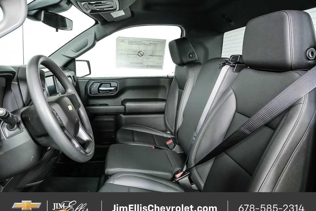 new 2026 Chevrolet Silverado 1500 car, priced at $40,675