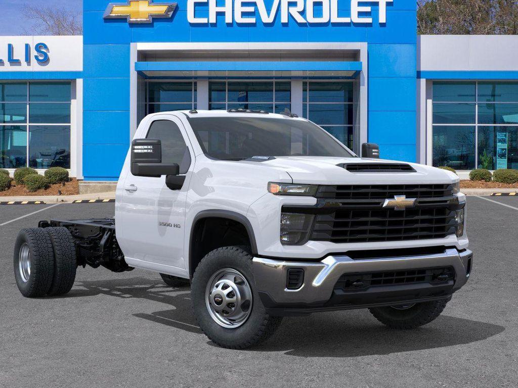 new 2025 Chevrolet Silverado 3500 car, priced at $78,328