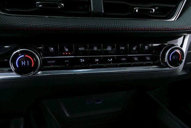 new 2026 Chevrolet Equinox car, priced at $38,110