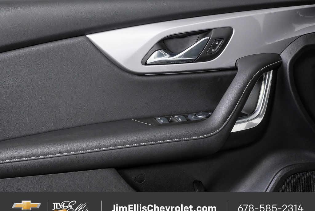 used 2025 Chevrolet Blazer car, priced at $25,998