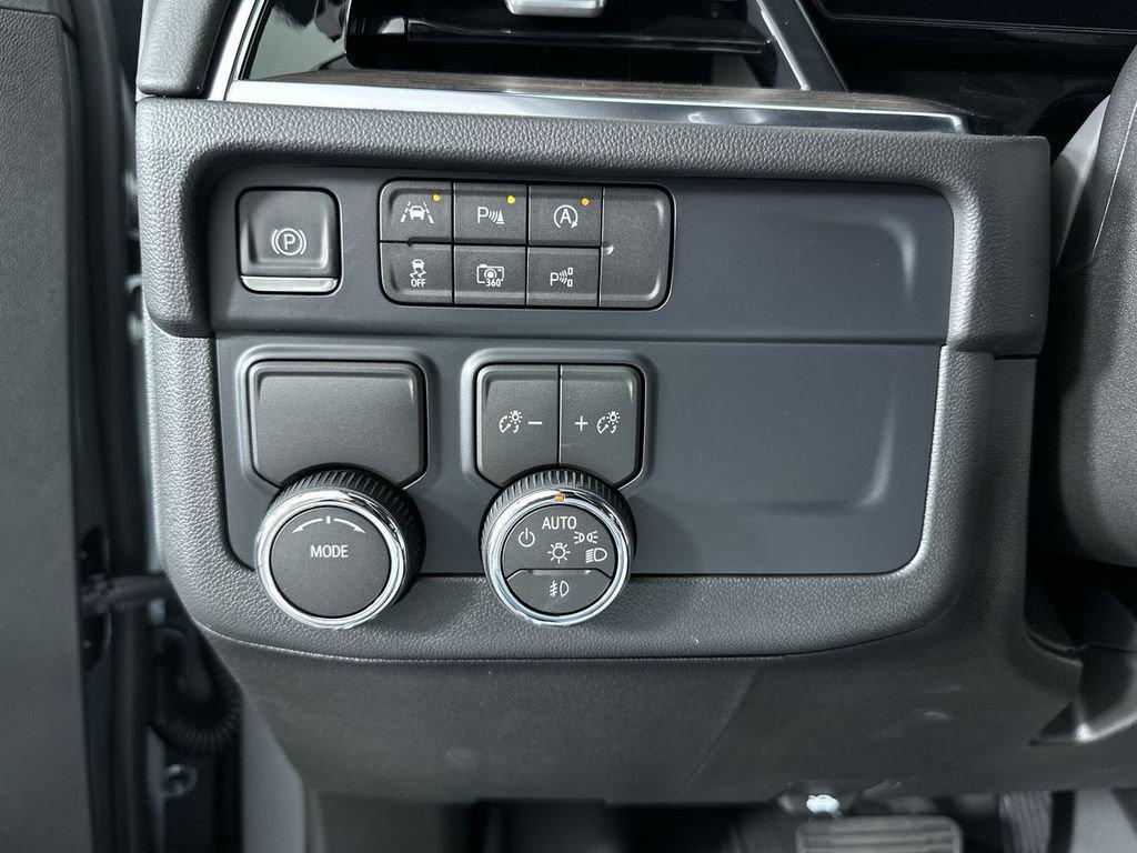 new 2026 Chevrolet Suburban car, priced at $71,810