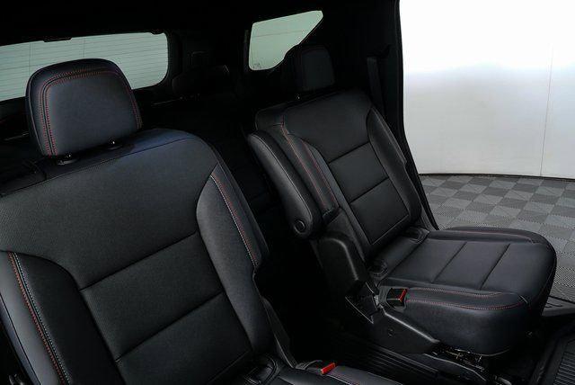 new 2026 Chevrolet Traverse car, priced at $54,980