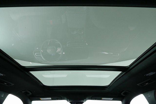 new 2026 Chevrolet Traverse car, priced at $58,220