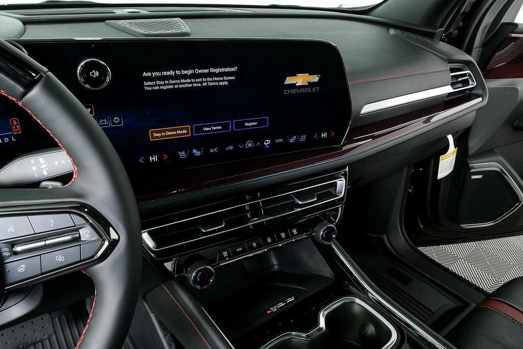 new 2026 Chevrolet Traverse car, priced at $58,220