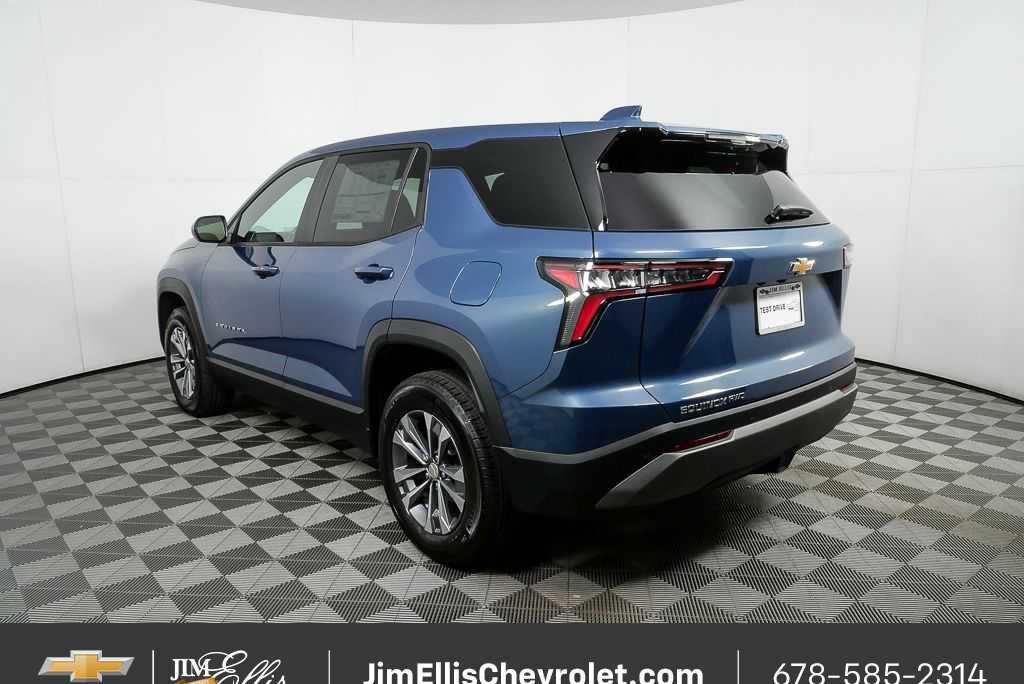 new 2026 Chevrolet Equinox car, priced at $27,495