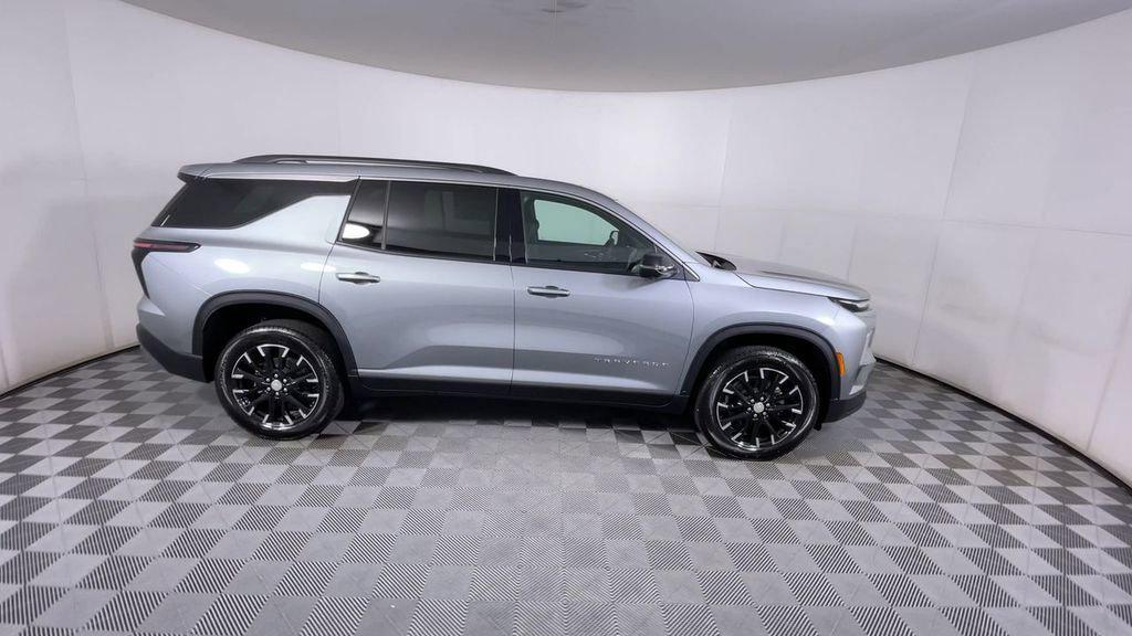 new 2026 Chevrolet Traverse car, priced at $46,845