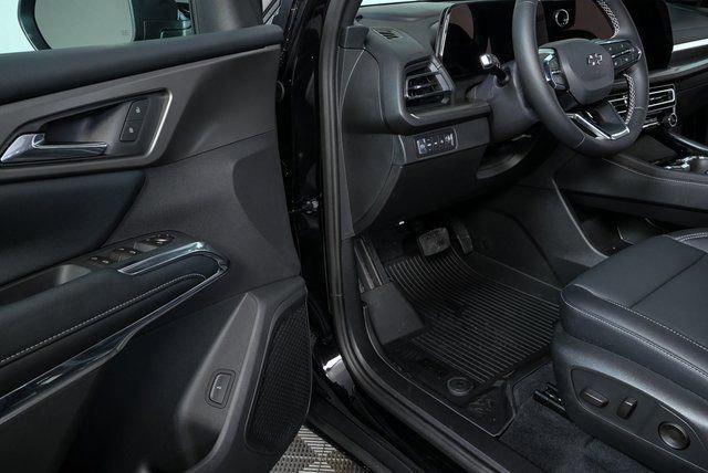 new 2026 Chevrolet Traverse car, priced at $46,730