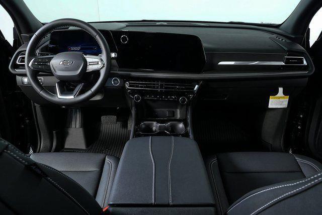 new 2026 Chevrolet Traverse car, priced at $46,730