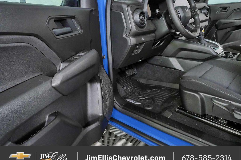 new 2026 Chevrolet Colorado car, priced at $44,729