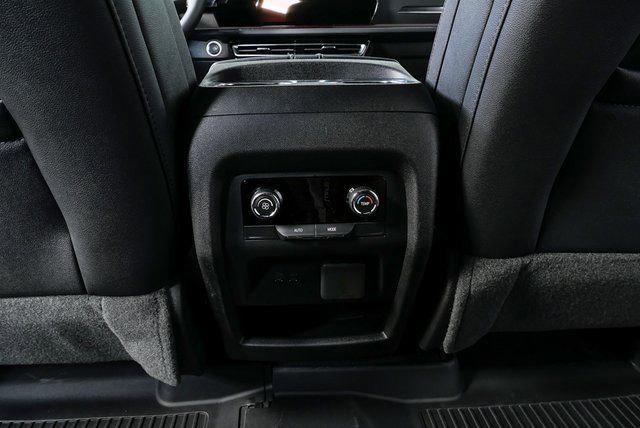 new 2026 Chevrolet Traverse car, priced at $51,045