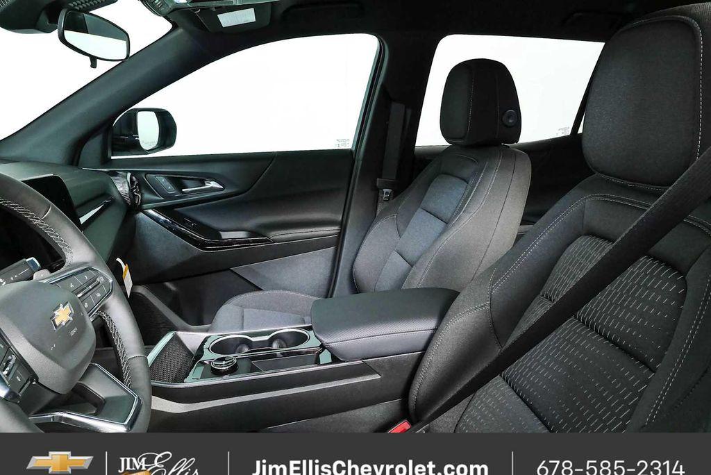 new 2026 Chevrolet Equinox car, priced at $28,628