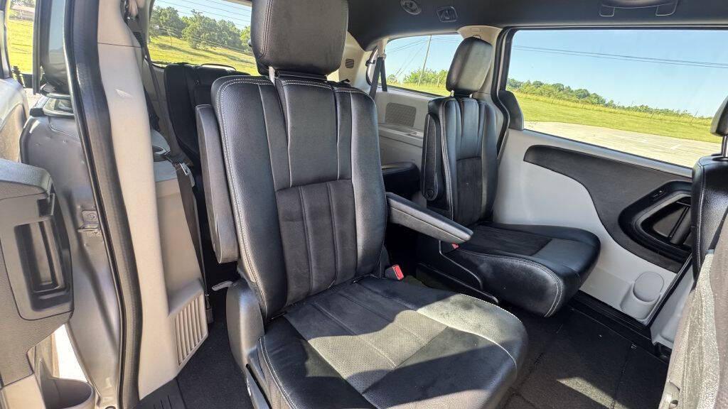 used 2019 Dodge Grand Caravan car, priced at $7,900