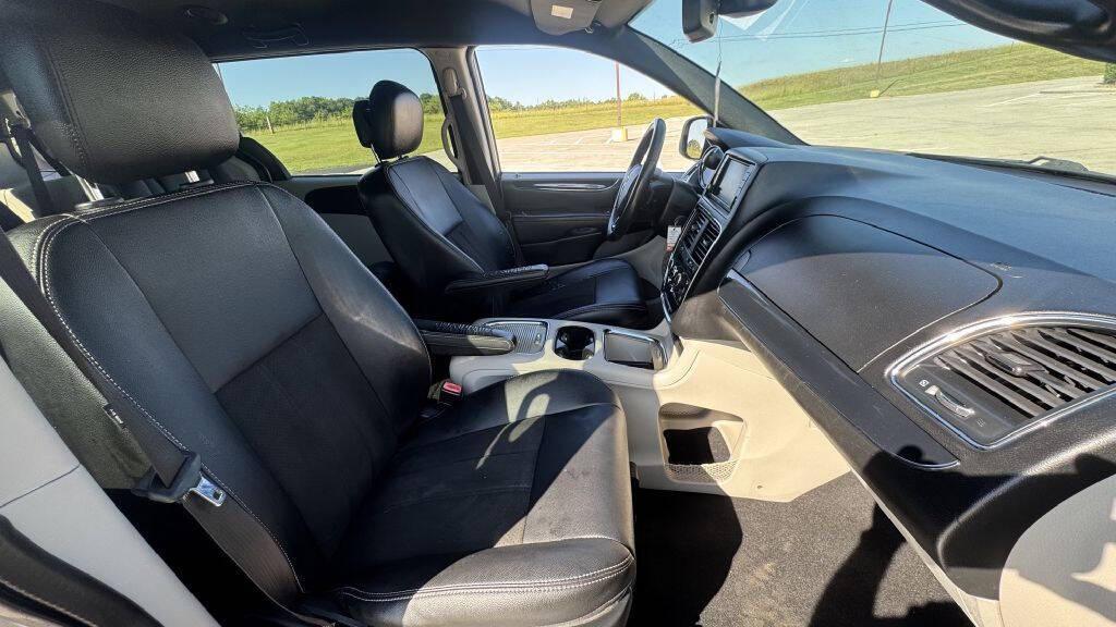used 2019 Dodge Grand Caravan car, priced at $7,900