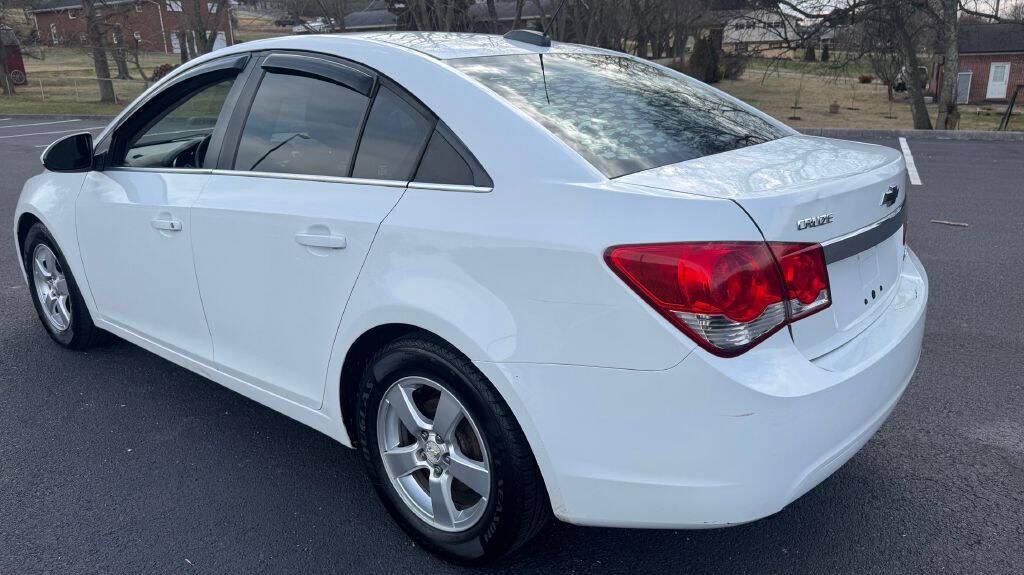 used 2015 Chevrolet Cruze car, priced at $5,900
