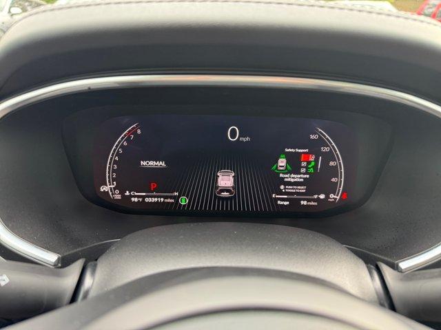 used 2024 Acura MDX car, priced at $41,991